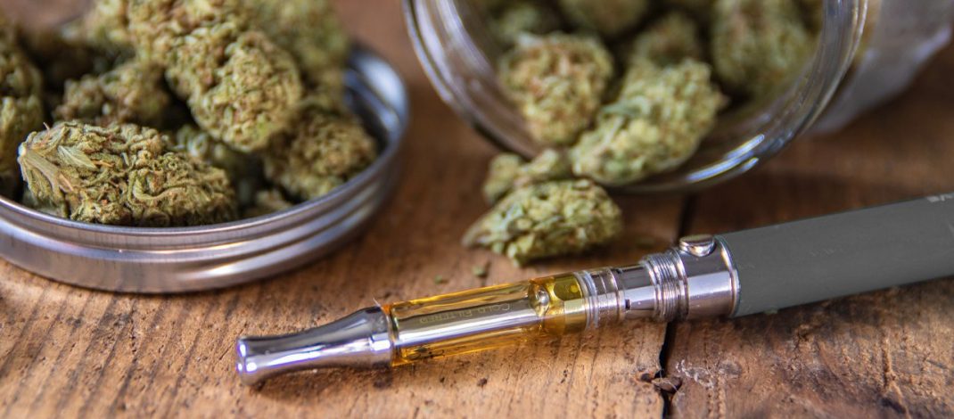 The Benefits of Using CBD Vapes to Reduce Smoking